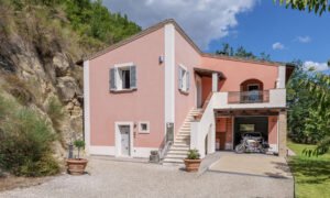 Restored countryside villa for sale in Ascoli Piceno, Marche, Italy – Italian Hillside Real Estate